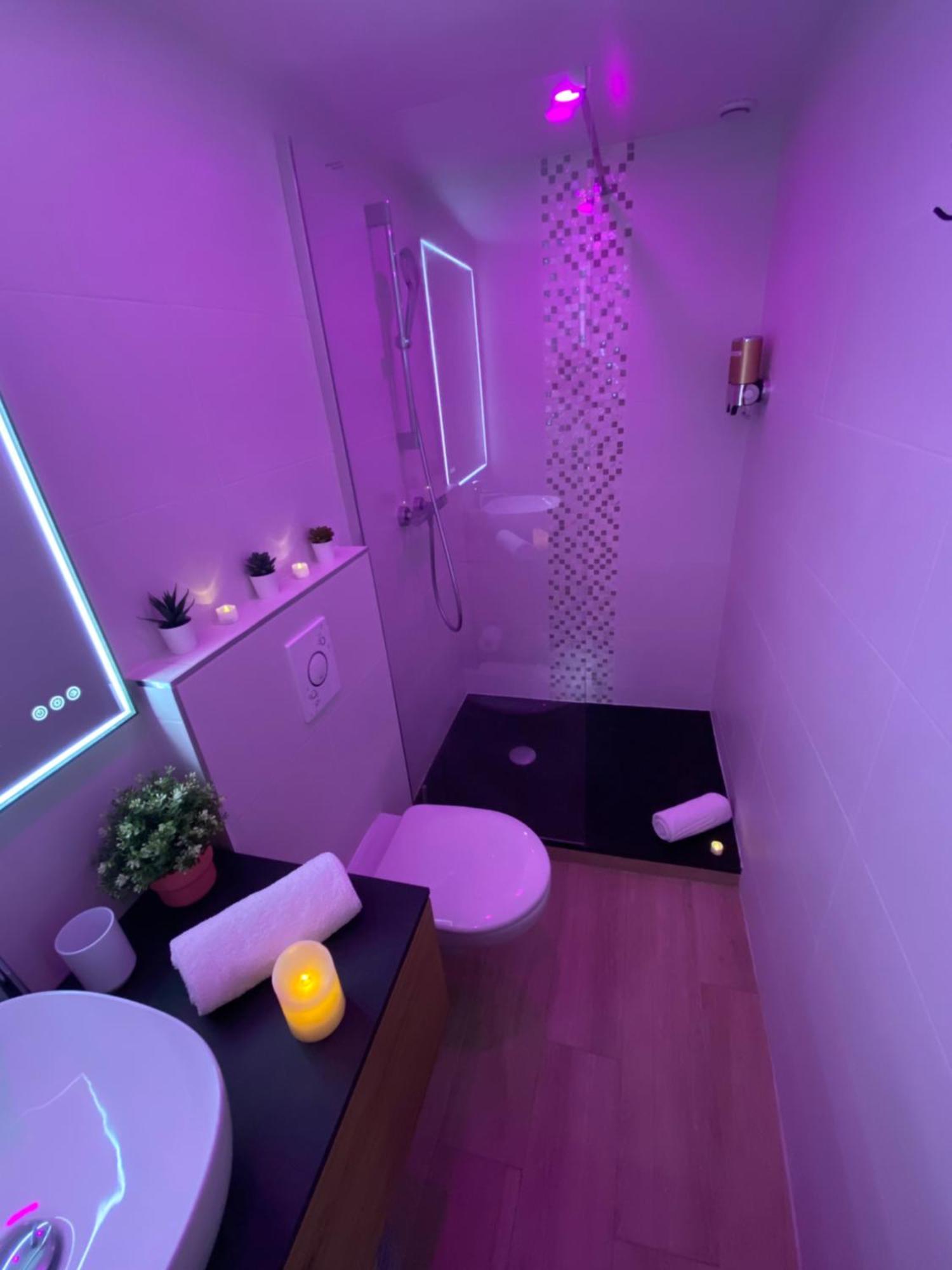 L'Escale Balneo'Romantique - Loveroom - Jacuzzi & Petit Dejeuner 빌리에쉬르마른 외부 사진